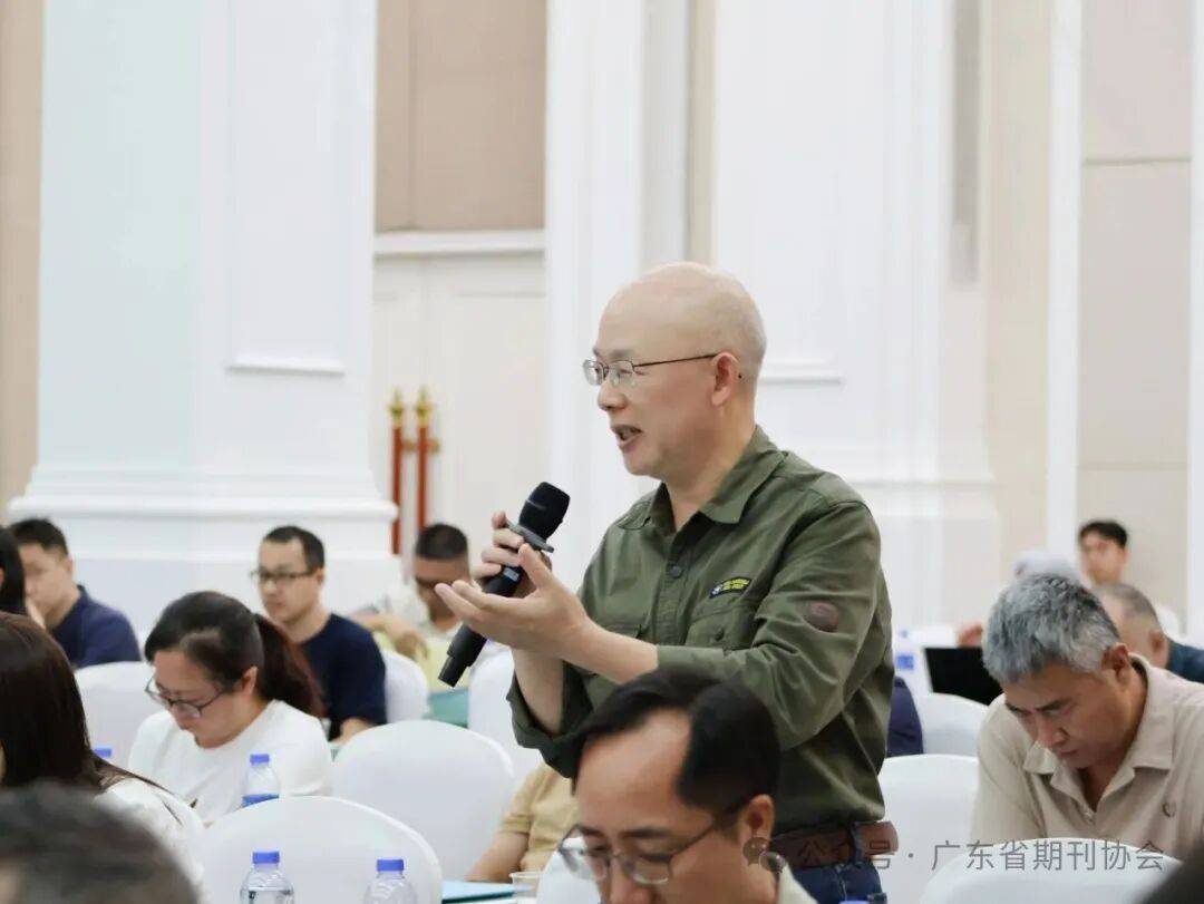 y5UW46vhtv68VN62.jpg