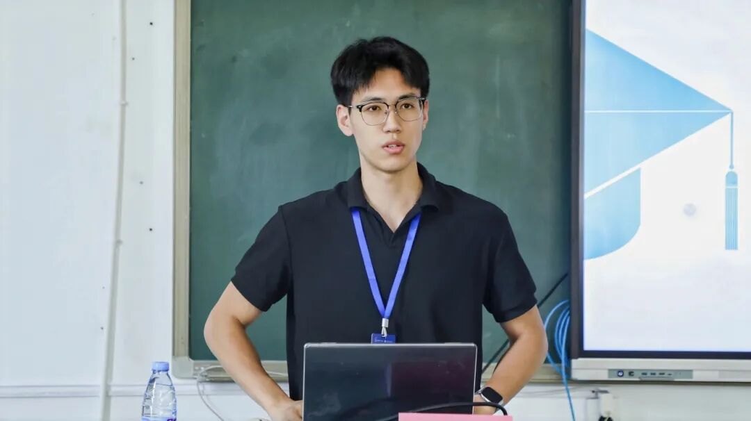 iz0F8E5De1KTnD85.jpg