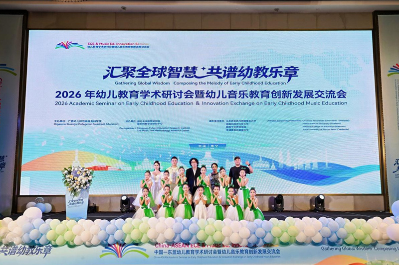 dCH6q17y10icbRLC.jpg