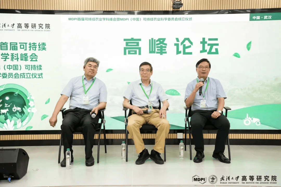 F3ZD6bzP3QG609qQ.jpg