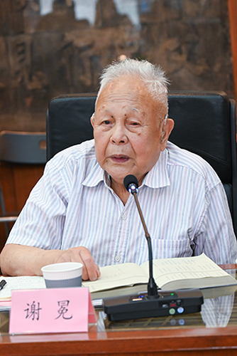 kAg2uhnM3EKxgZHE.jpg