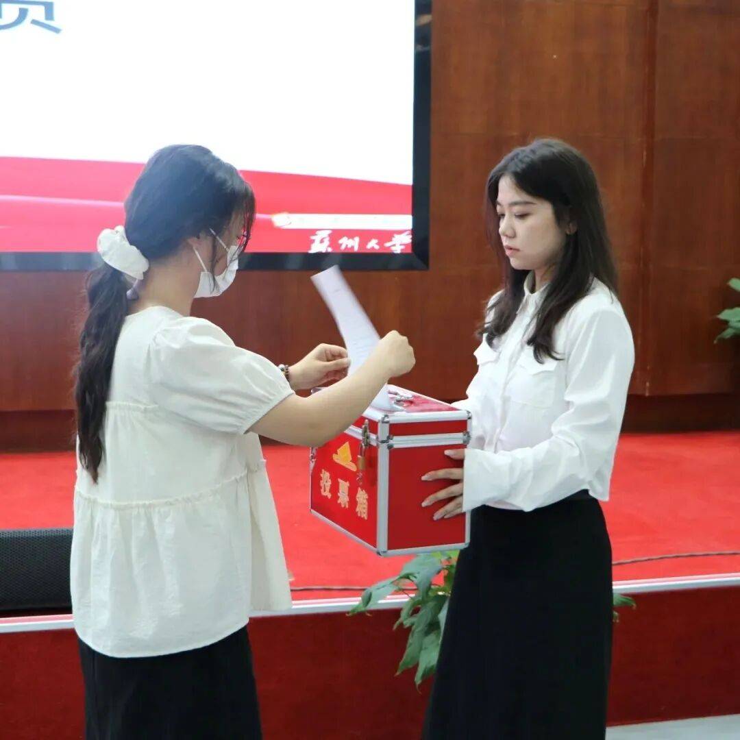 mzg1wF7Xvn28W175.jpg