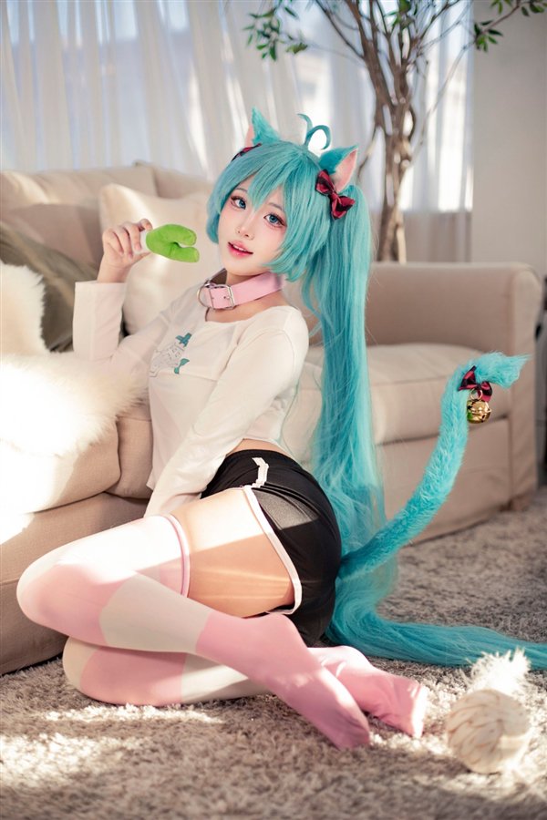 x6Dxlxd6lywLYZy9.jpg